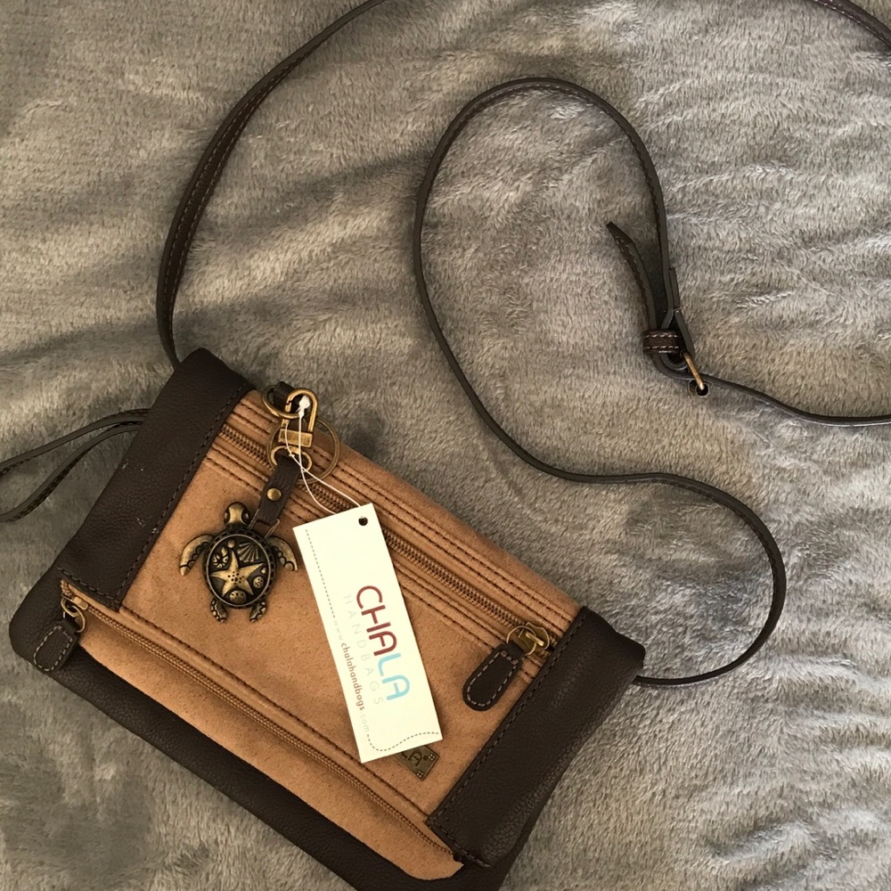 SOLD New Item🛍 Chala Wallet XBody Sea Turtle